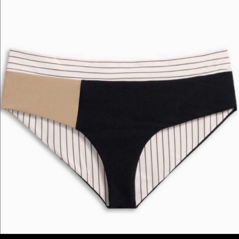 Boys + Arrows Makaveli Bikini Bottom in Millennial